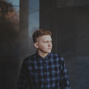 Meet your Posher, Evan